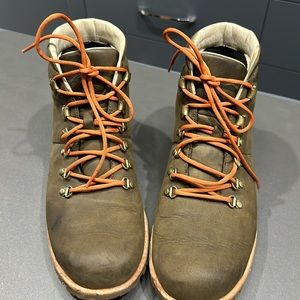 Merrell men's boots size 10- Olive sueded leather w/ orange laces/ brass detail